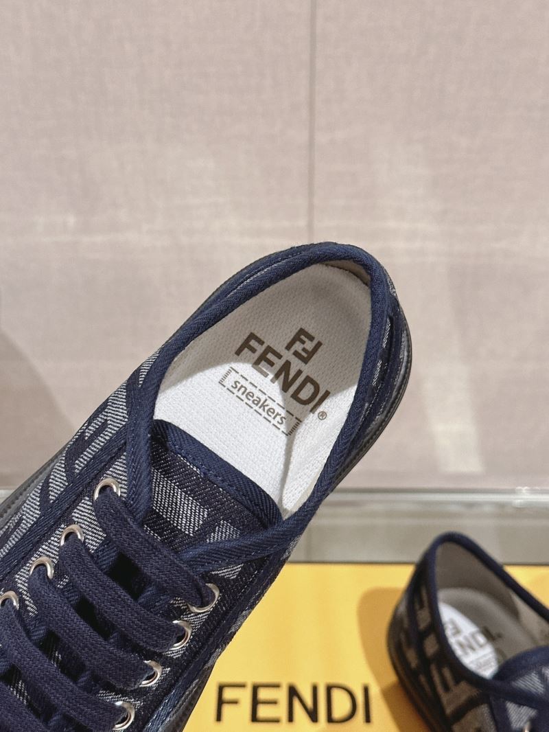 Fendi Low Shoes